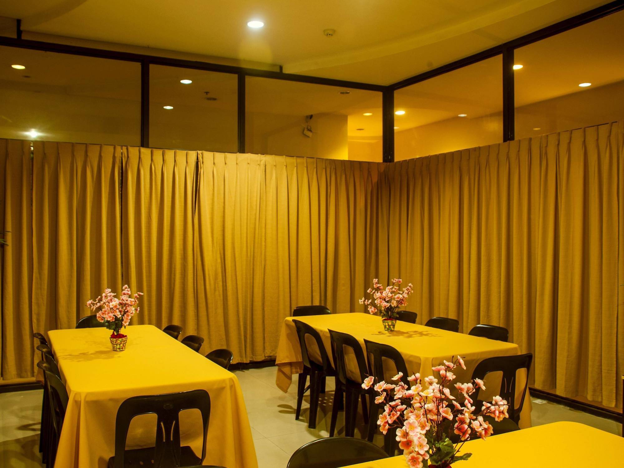 Hotel Nicanor Dumaguete City Exterior foto